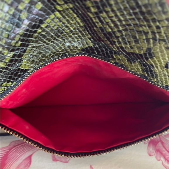 🌼Spring Bag Blowout🌼Dooney & Bourke Green Snake Print Women's Bag - Picture 9 of 14